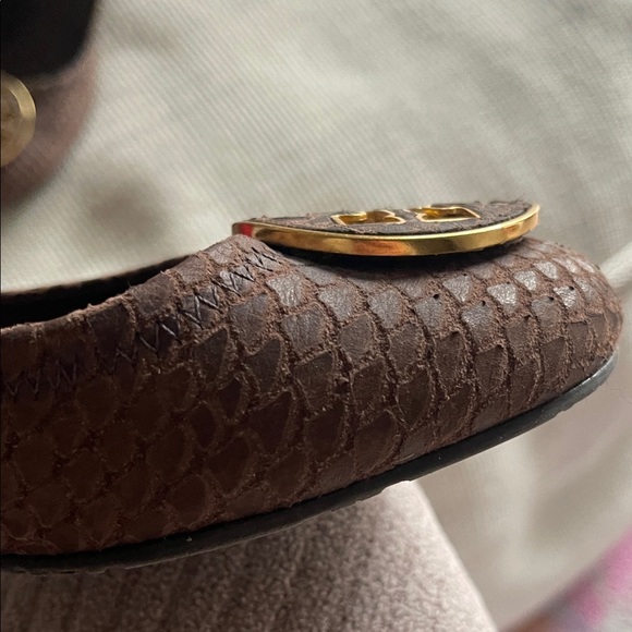 Tory Burch Brown Textured Heels with Gold Accent - Picture 7 of 7